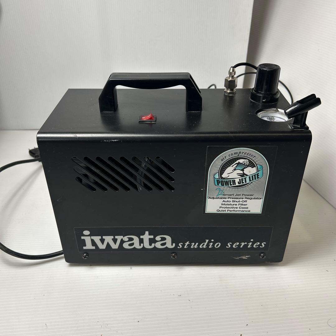 IWATA エアーブラシ用オイルフリーコンプレッサー