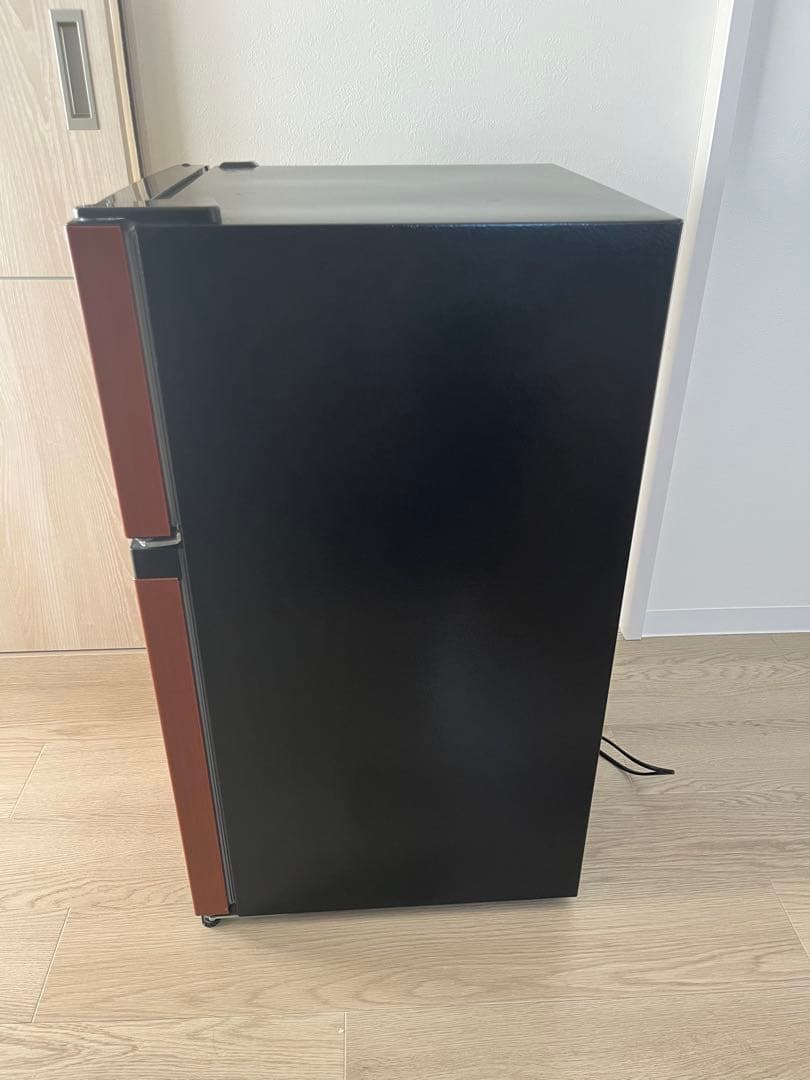 【アイリスオーヤマ】おしゃれな木目調！2021年製 冷蔵庫 87L 一人暮らしに