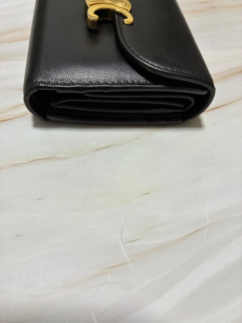 ぴ*る様 CELINE トリオンフ コンパクトウォレット ブラック 三つ折り財布
