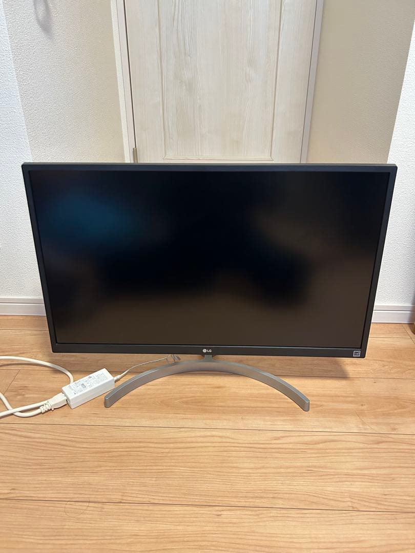 LG 4Kモニター 27UL500-W 27インチ2019年製