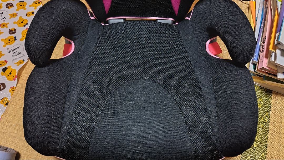 エールベベ　ジュニアシート 9kg-36kg対応