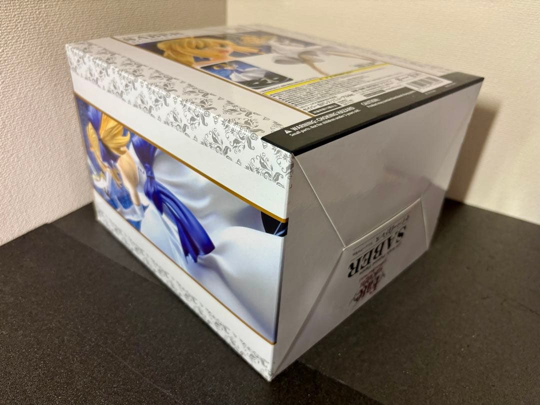 リニューアル版　セイバー　白ドレス　ベルファイン　Fate フィギュア　FGO