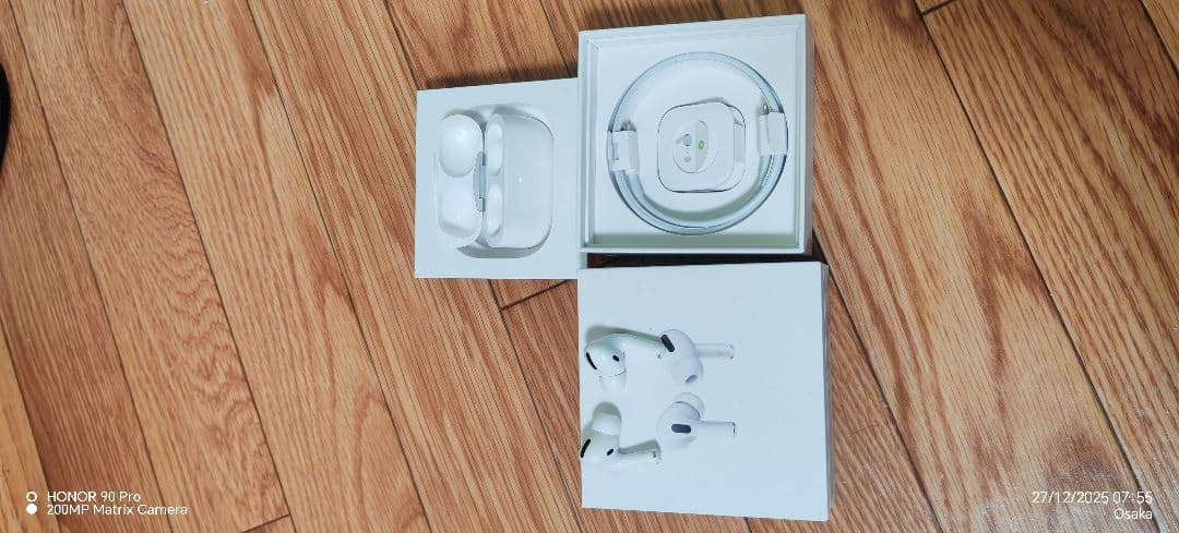 AirPods Pro 1完璧に動作します。