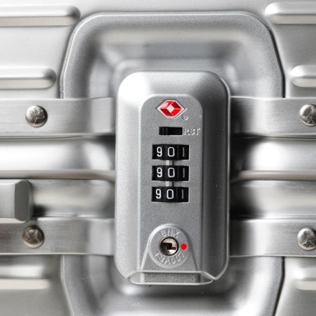 Innovator INV1811STP ステアリングシルバー 36L