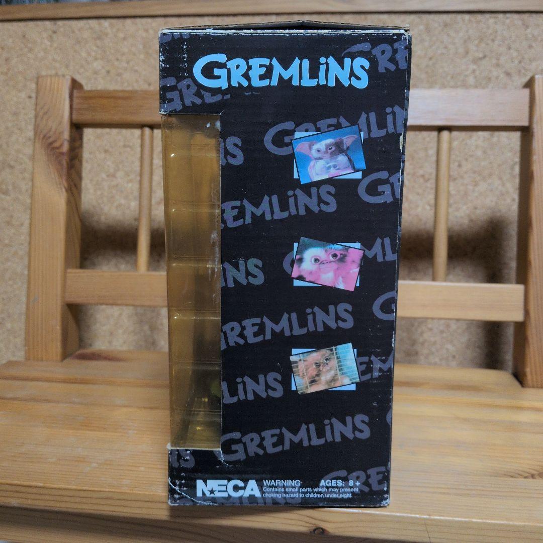 グレムリン　ギズモフィギュア　希少　モホークとジョージフィギュア付き