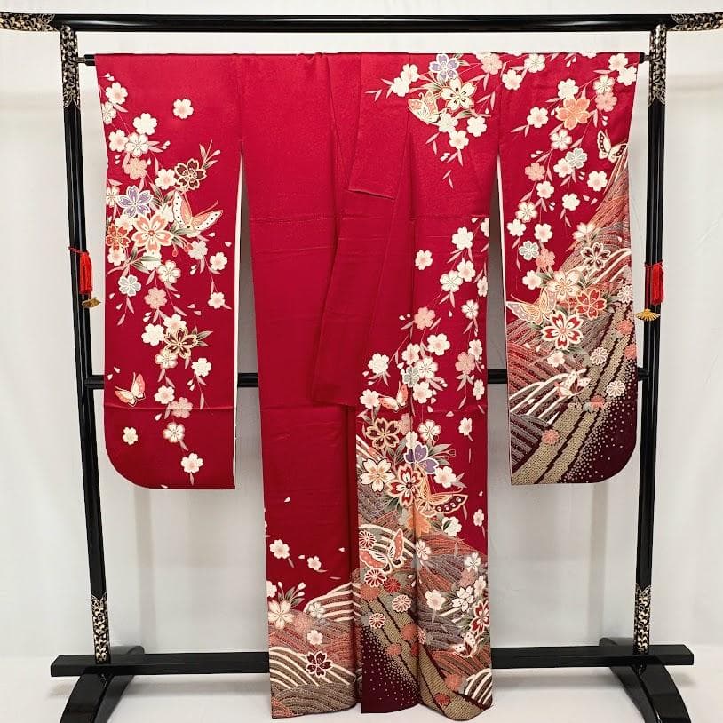 ゆりのはな　振袖　京友禅金彩加工　流水に蝶/さくら模様　赤色系　正絹　F306