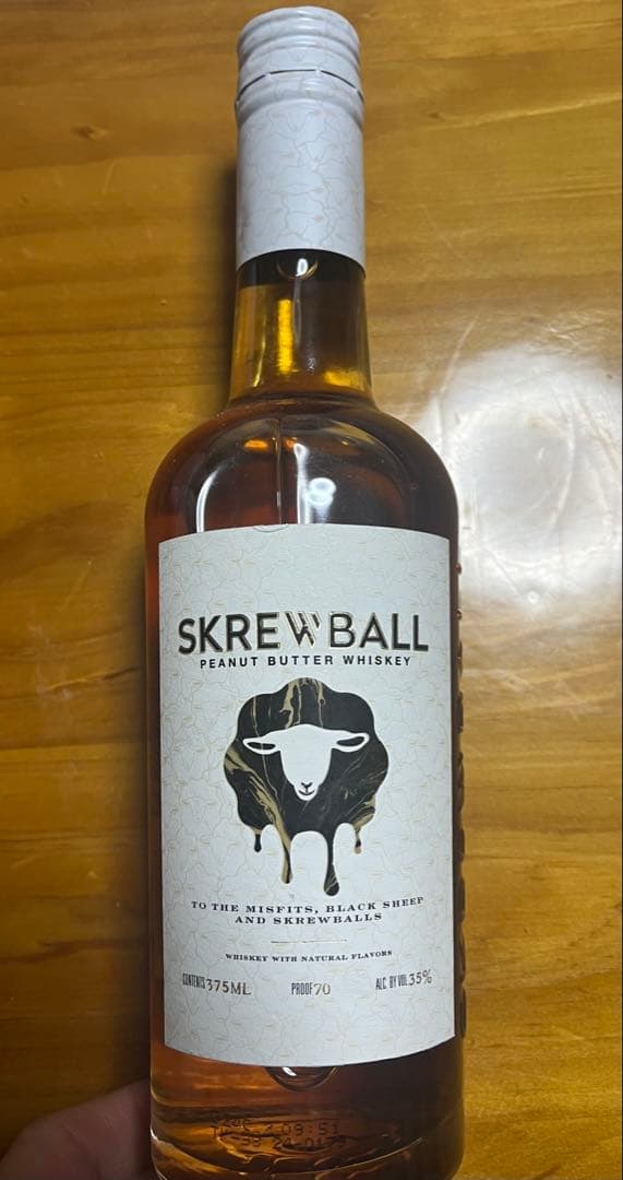 ピーナッツバターウィスキー　SKREW BALL 35%