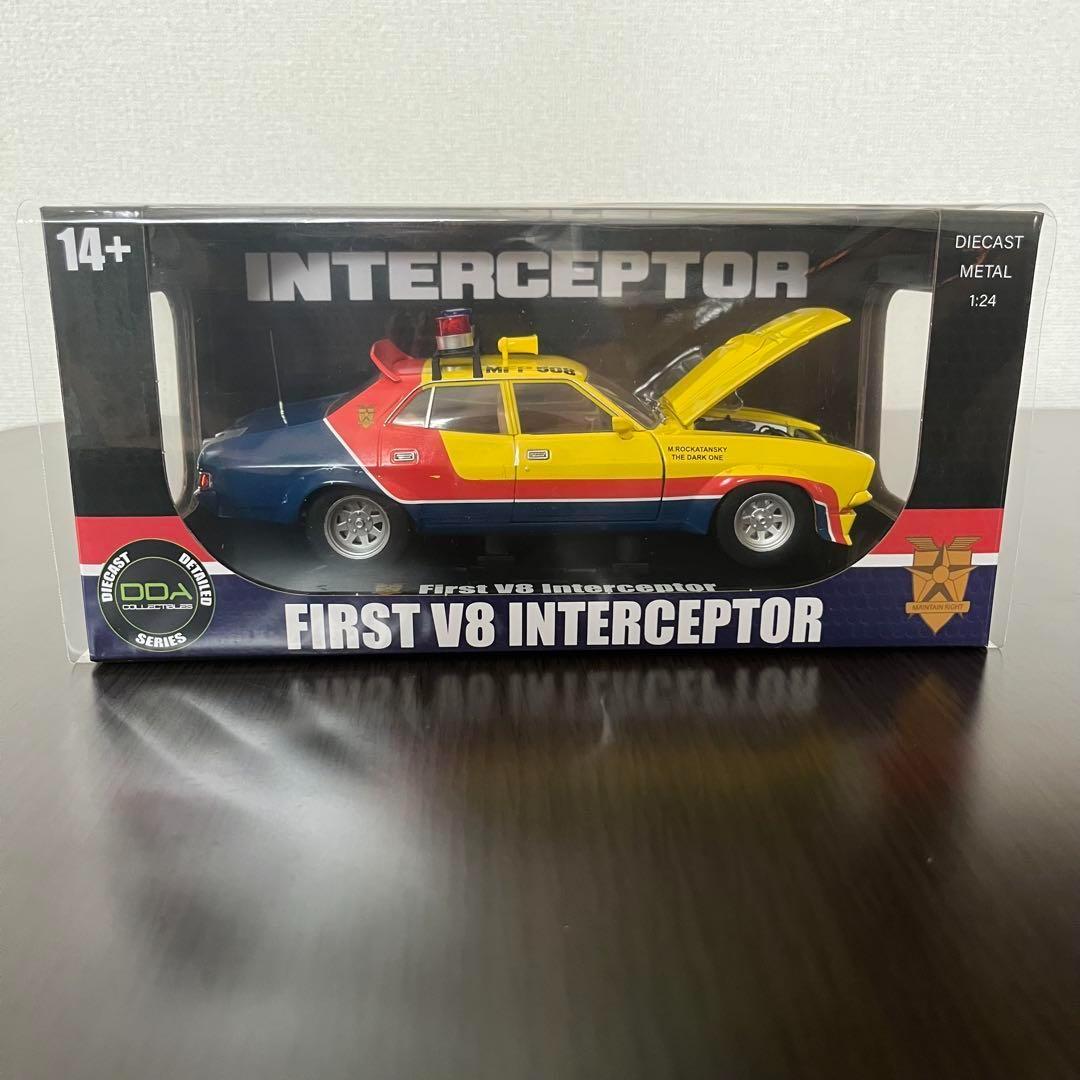 新品 マッドマックス 1/24 DDA イエローインターセプター 車 ミニカー