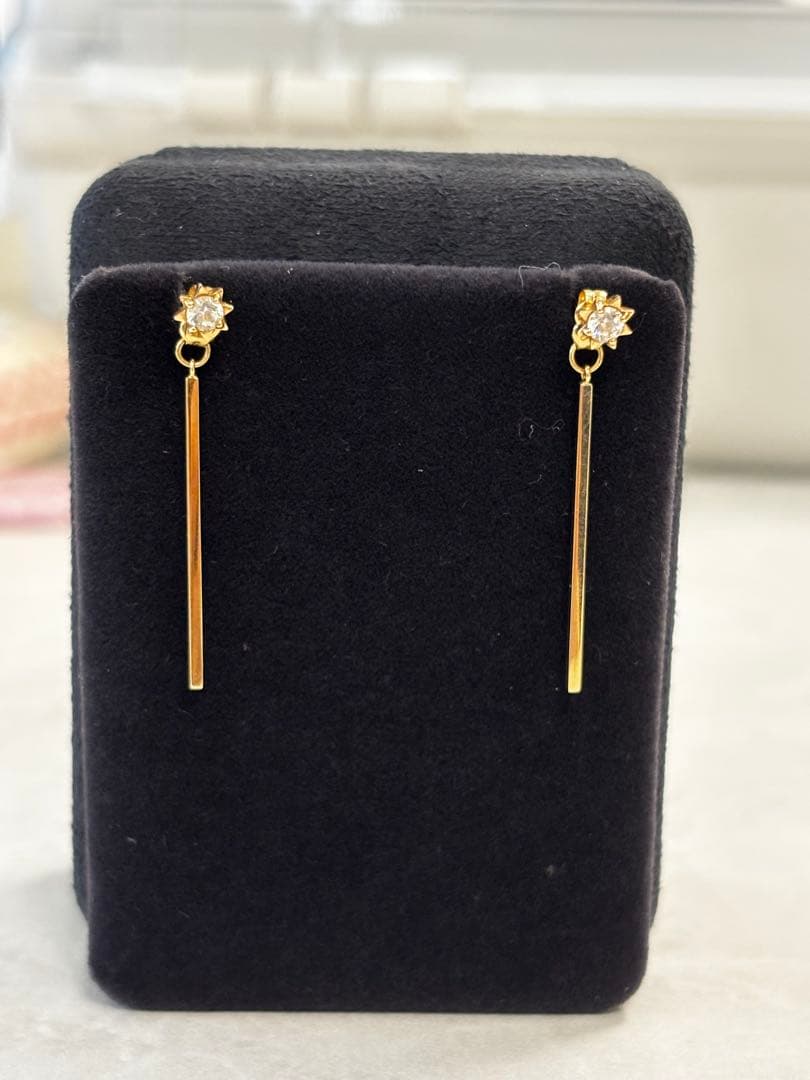 スタージュエリー　STAR JEWELRY ピアス