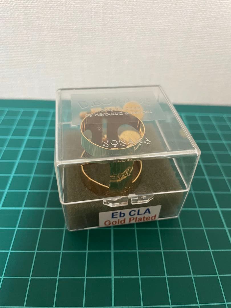 ボナード　Eb CLA リガチャー　2251UG