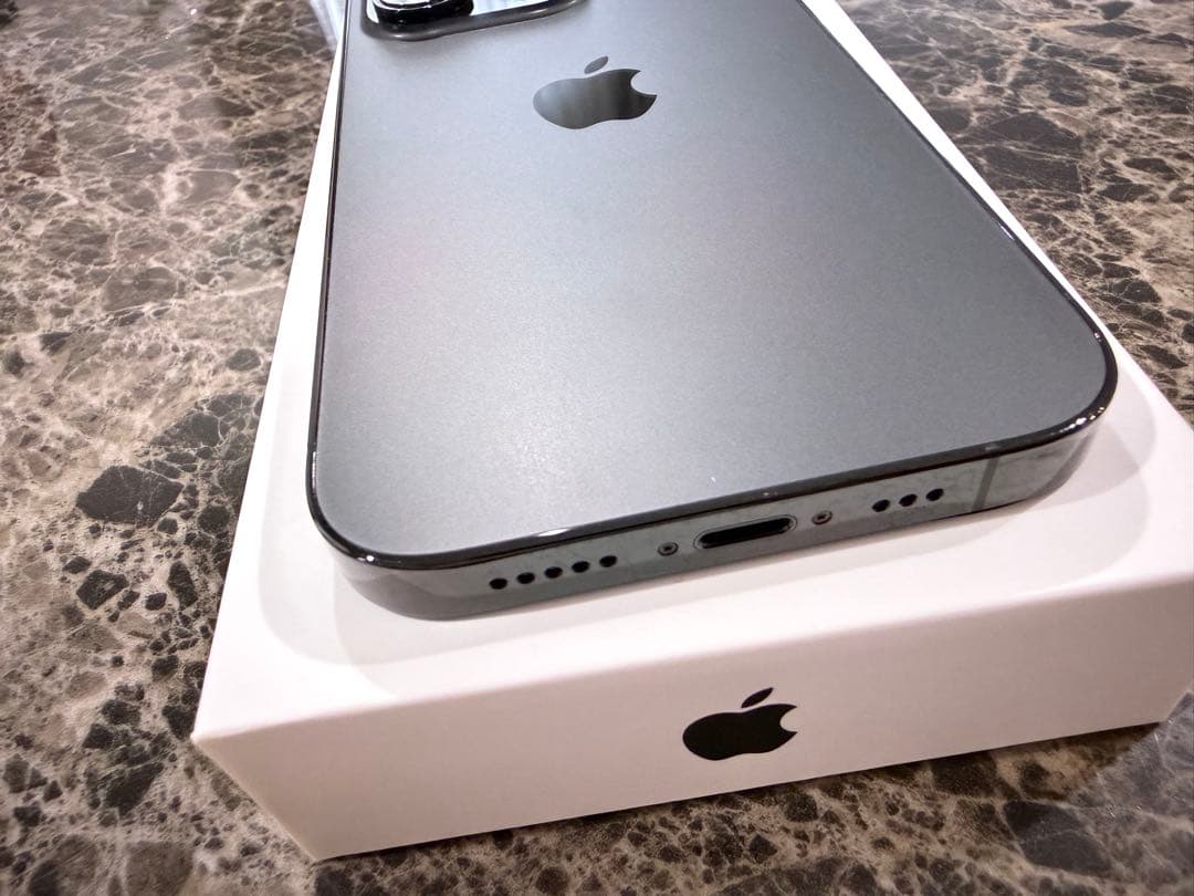 iPhone14pro 美品　256GB スペースブラック　箱付　　即日発送可能