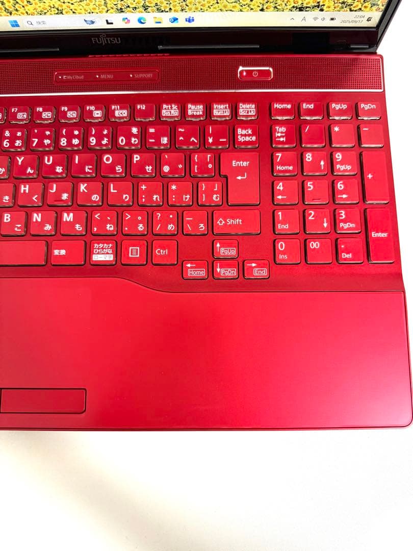 【第8世代Corei7】富士通 LIFEBOOK メモリ8GB SSD512GB