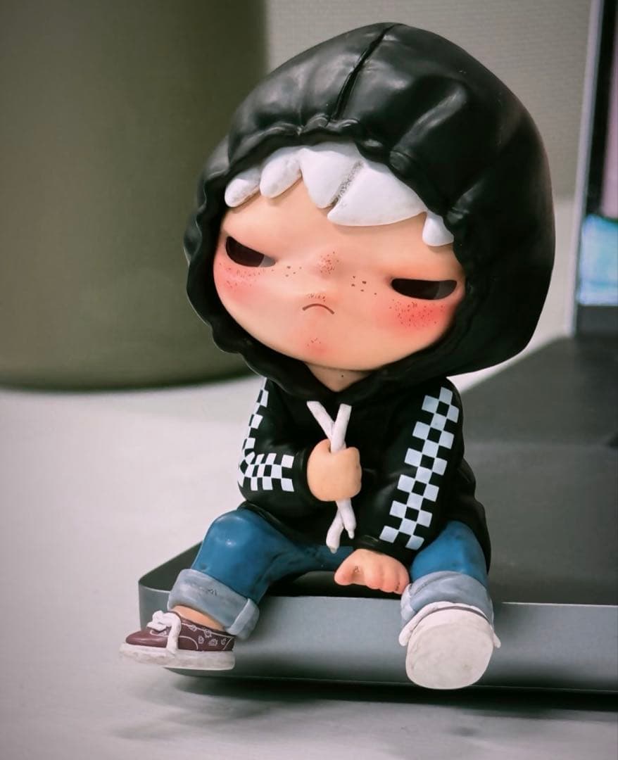 POPMART HIRONO×VANS