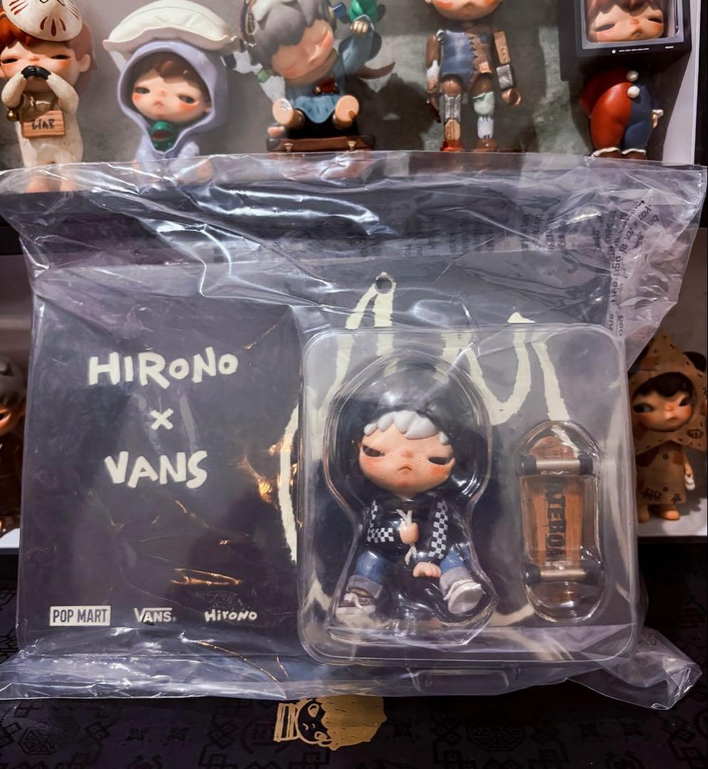 POPMART HIRONO×VANS