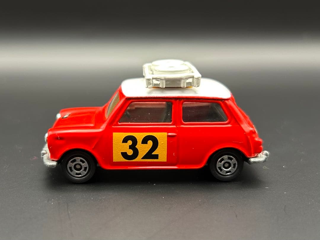 tomica ミニクーパー　トラフィック社　モンテカルロ　トミカ　ミニカー