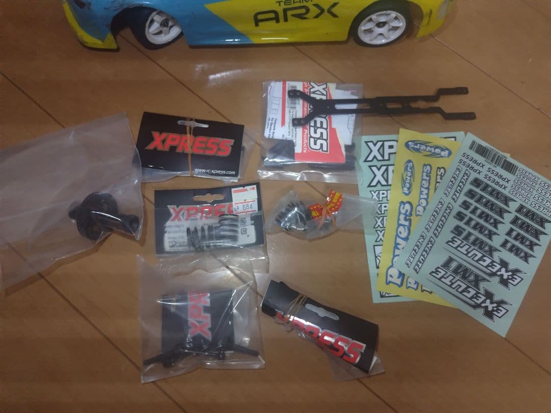 XPRESS XM1S ミニツーリングカー(ボディ．メカ付き) M車