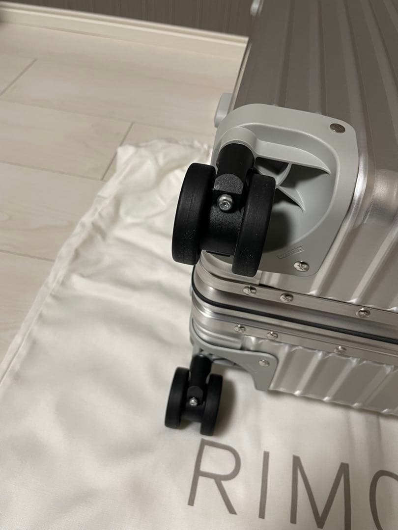 【未使用】RIMOWA キャリーケース
