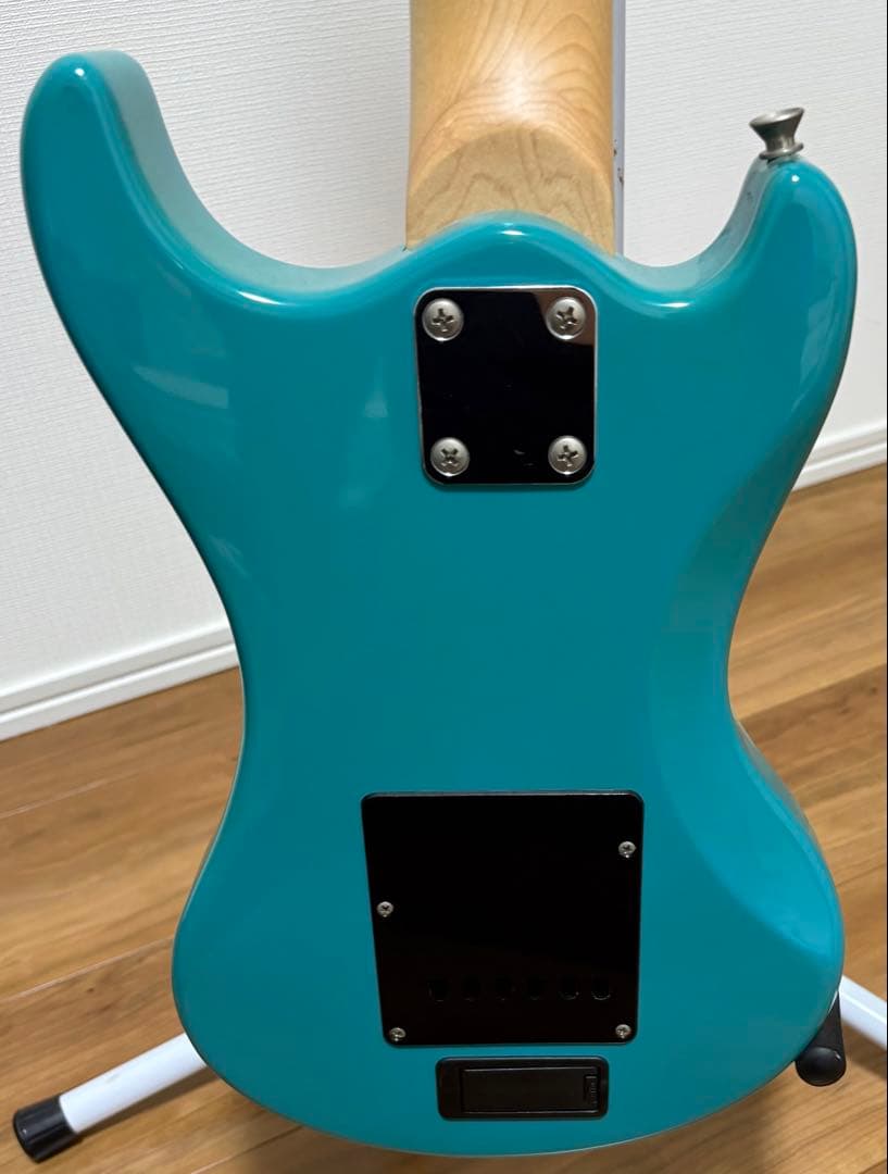 marine rider MR-1 アンプ内蔵ギター