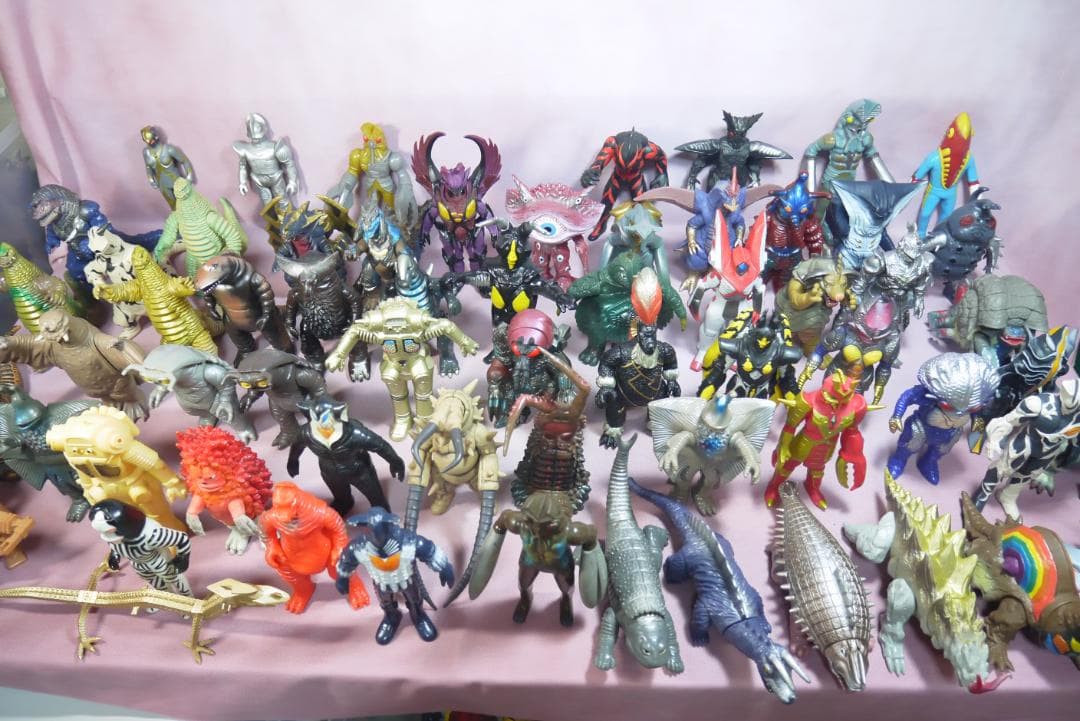 ウルトラ怪獣シリーズ　怪獣　ソフビ　64体セット