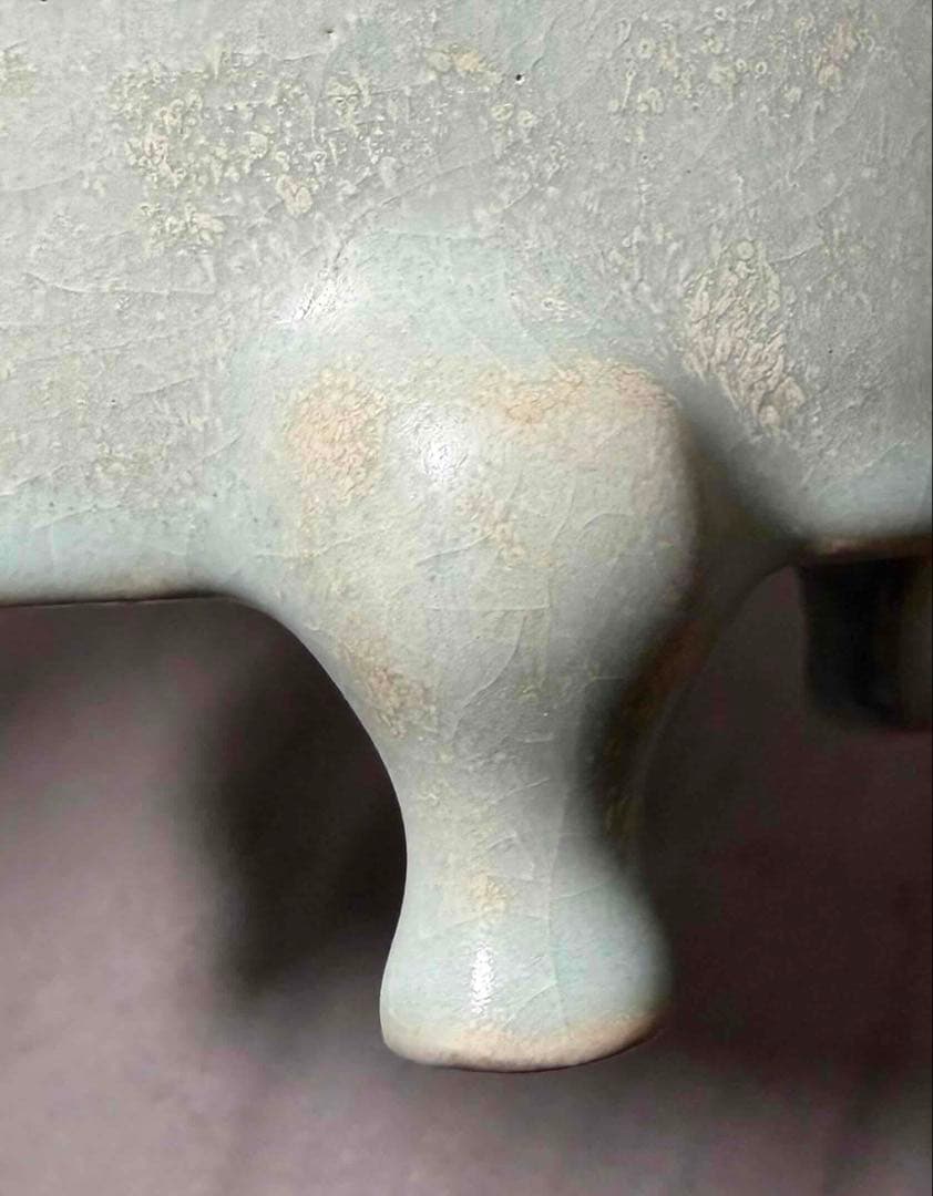 中国 広口三つ足炉　f2260119