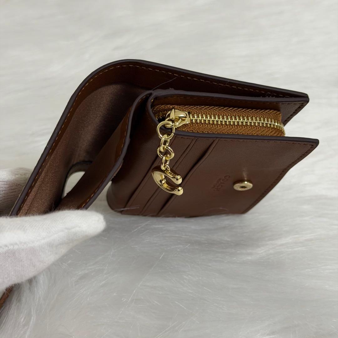 【新品未使用✨COACH】二つ折り財布/ベージュ/定期入れ/カード/シグネチャー