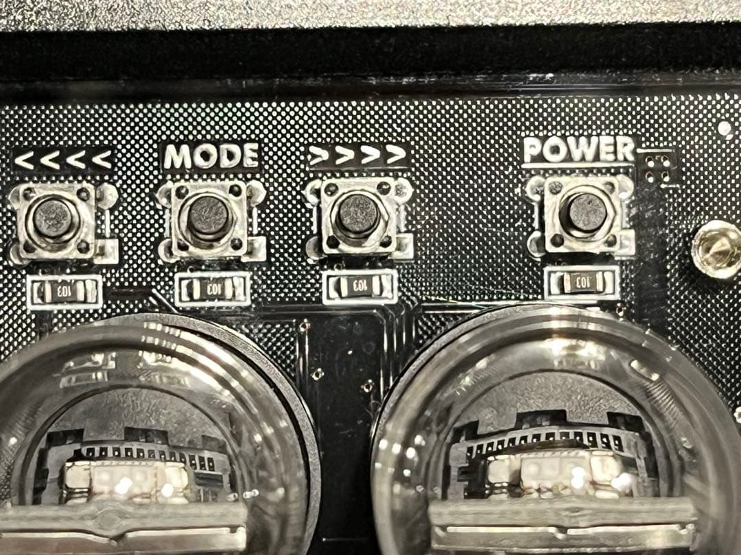 ギ*オ様 ニキシー管風デジタル時計 Elekstube IPS