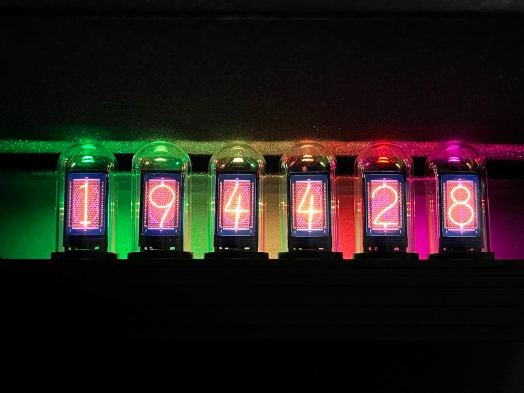 ギ*オ様 ニキシー管風デジタル時計 Elekstube IPS