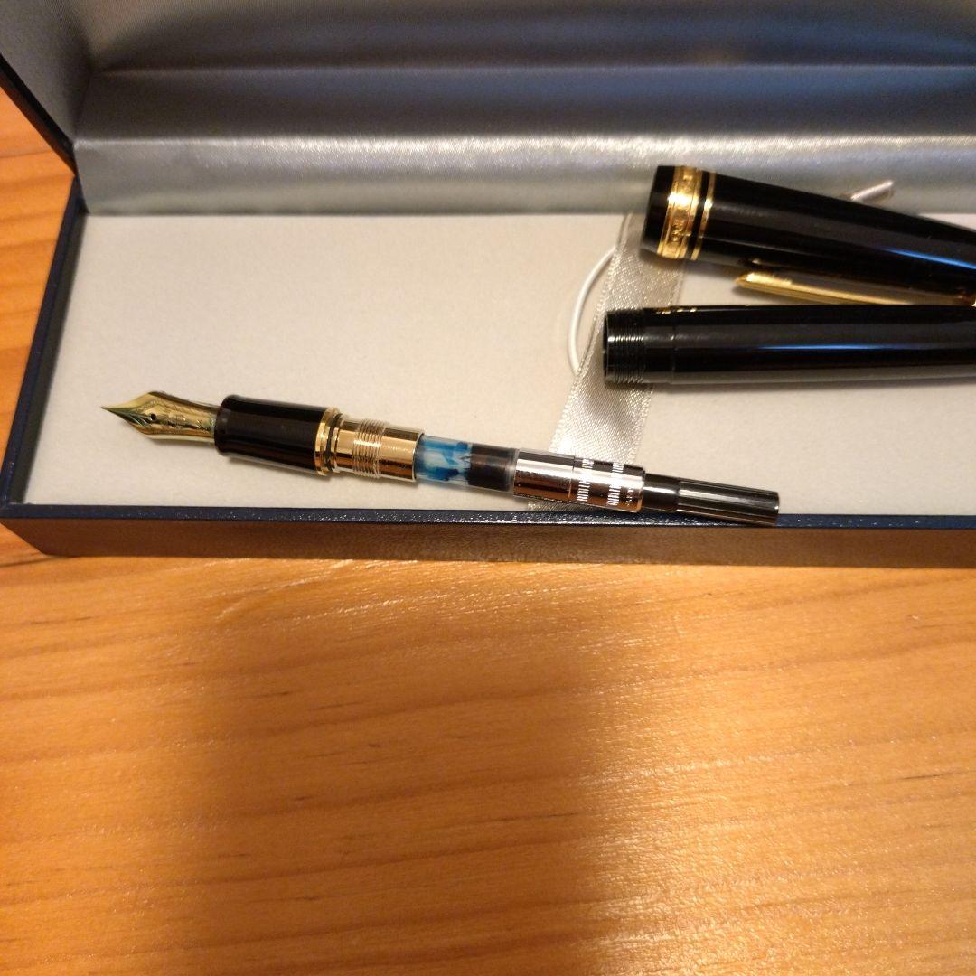 SAILOR万年筆　プロフィットスタンダード　Ｆ字　コンバーター付き