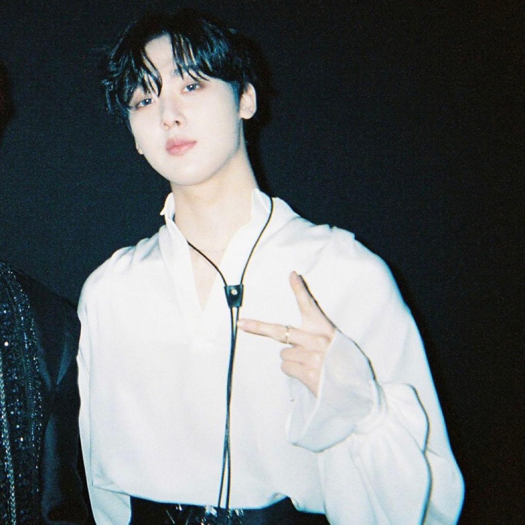 ASTRO ユンサナ サナ 直筆 サイン チェキ ポラ ポラロイド