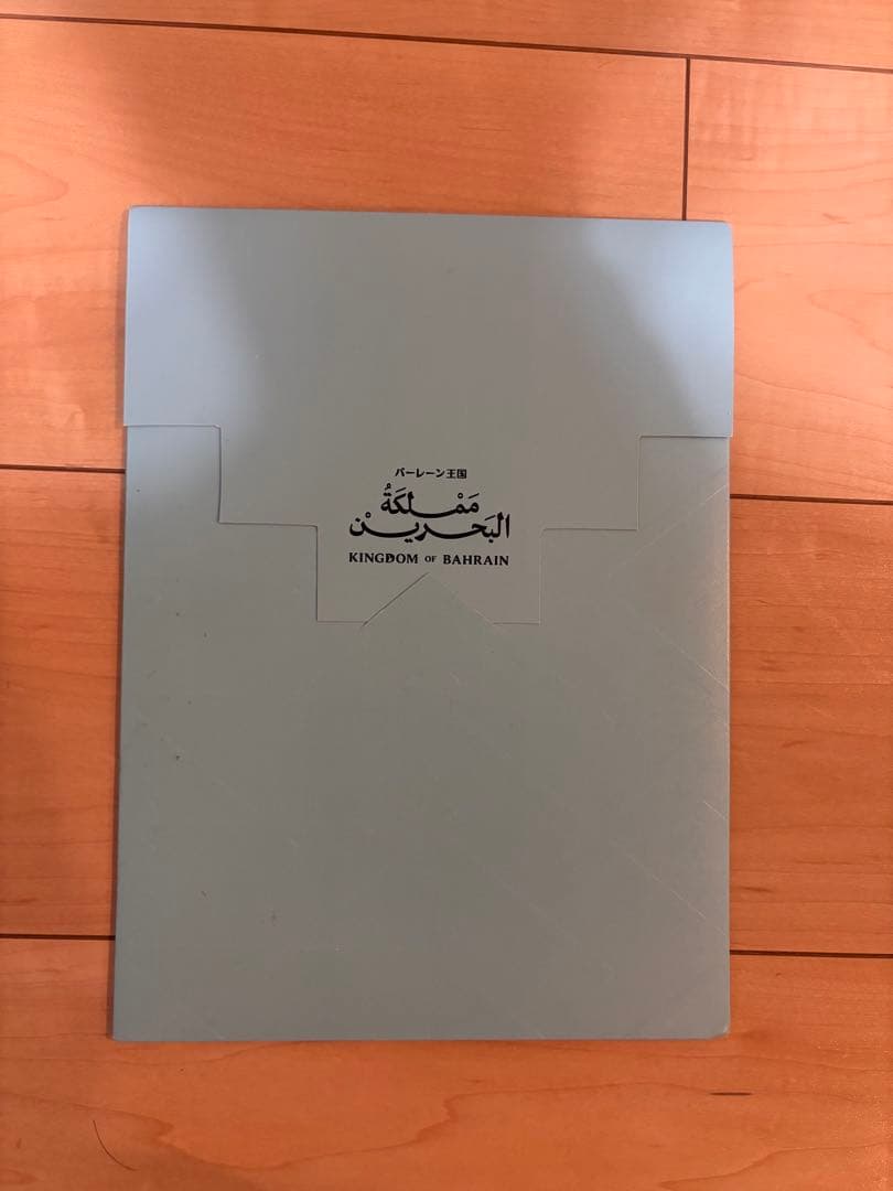 激レア❗非売品　関西万博　バーレーン王国　金と黒セート　ナシオナルデイピン