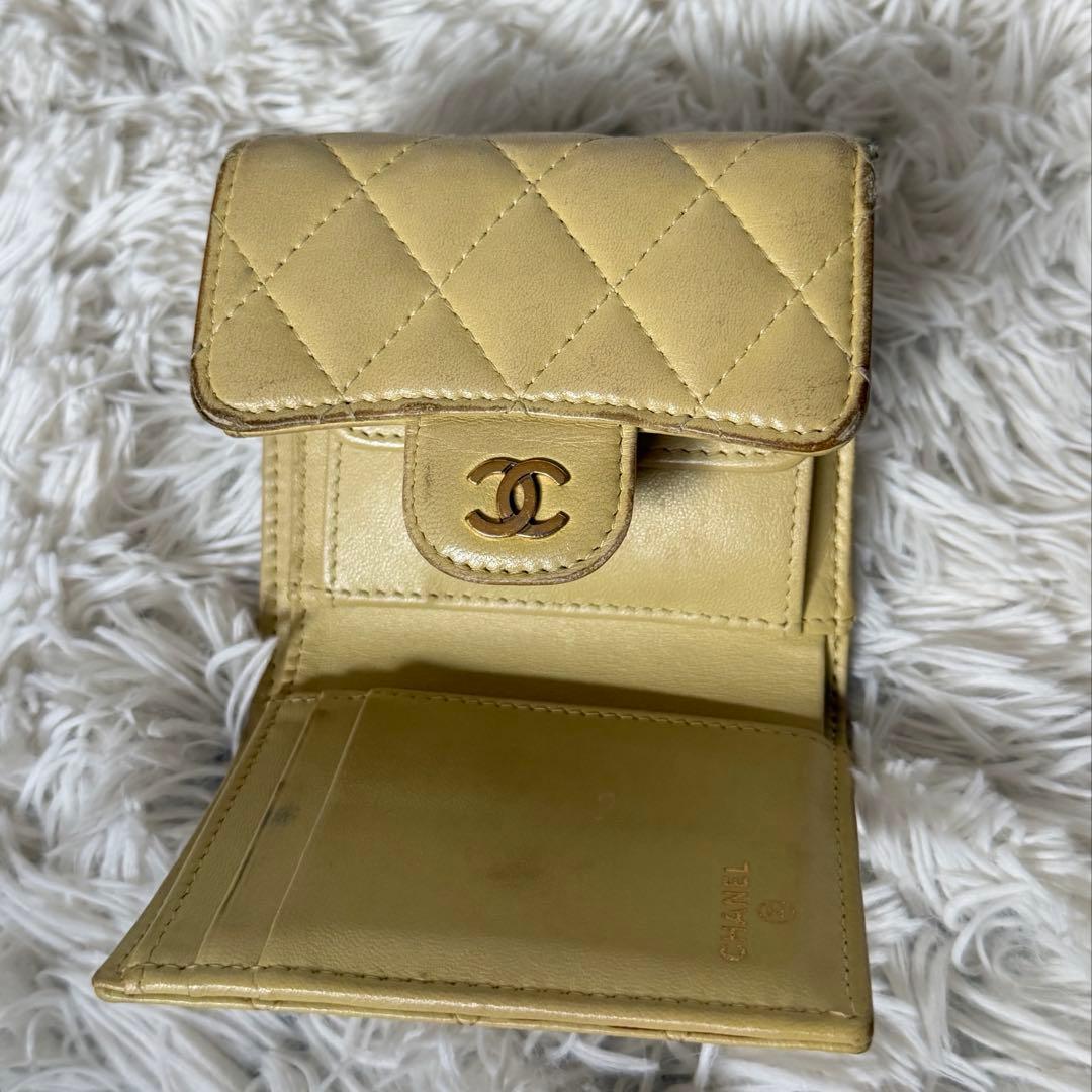 シャネル　財布　三つ折り