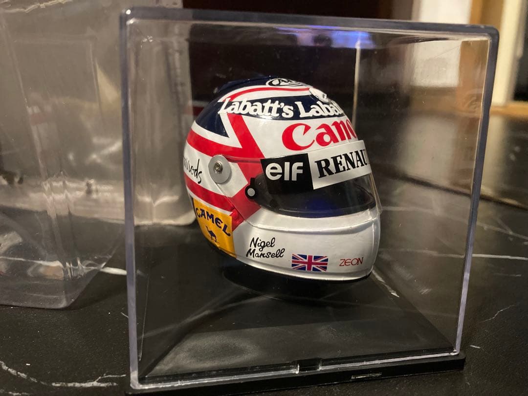 ヘルメットコレクション　キャメル仕様　ビッグスケールF1コレクション　1/5