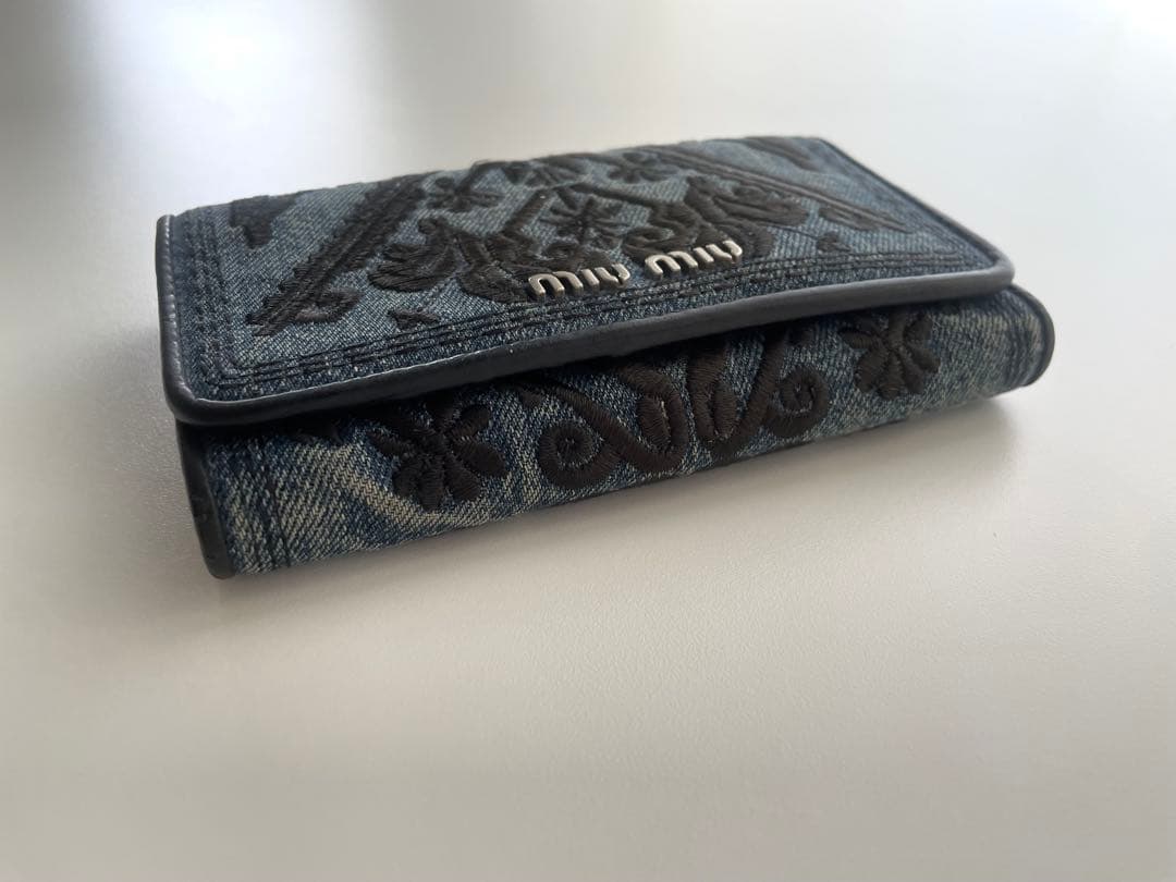小物 Miu Miu Embroidered Denim Wallet