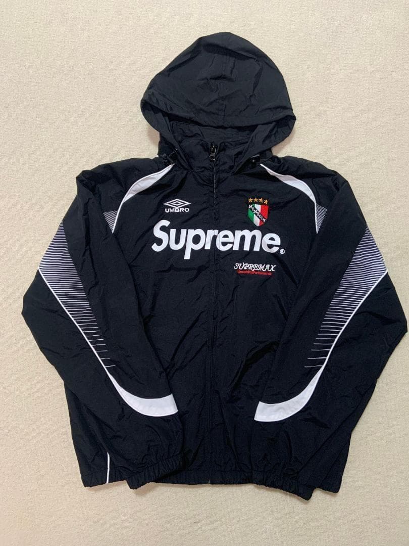 ほぼ新品 Supreme Umbro ナイロンジャケット Mサイズ