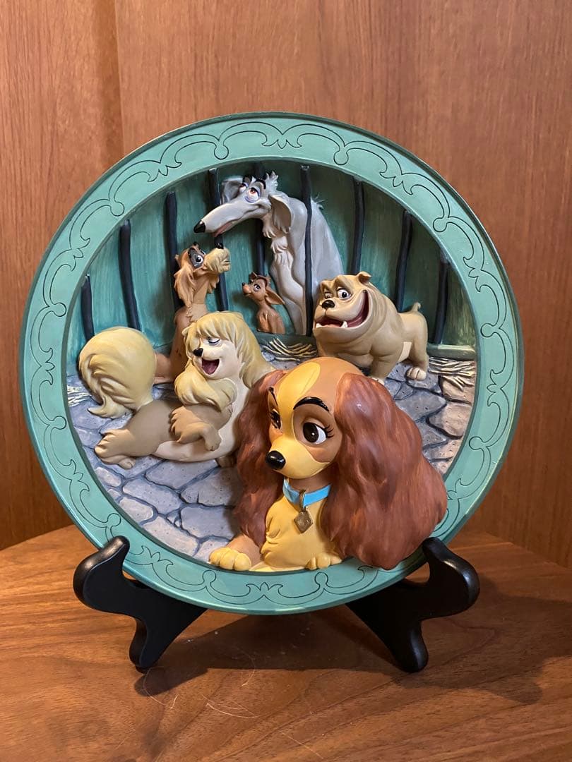 ディズニー世界7500枚限定　わんわん物語　レリーフプレート 3D 70レディ