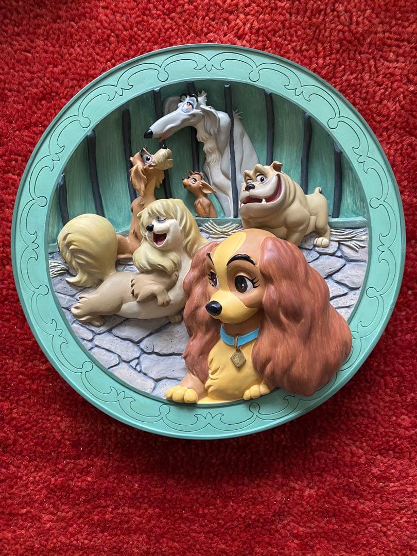 ディズニー世界7500枚限定　わんわん物語　レリーフプレート 3D 70レディ