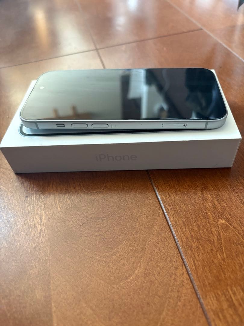 iPhone 15 128GB ブルー 本体