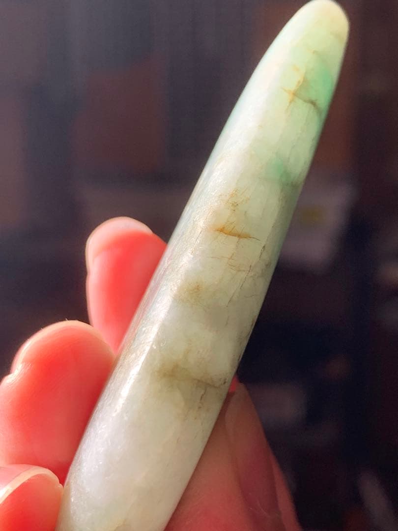 縄文時代後期　出土品　糸魚川翡翠大珠　石器　土器　化石　根付　勾玉　古墳期