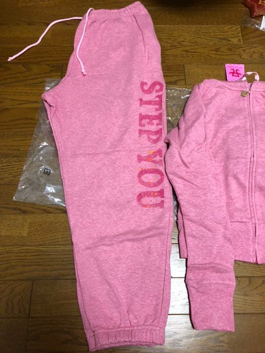 浜崎あゆみ　PEACH JOHN コラボ スウェット