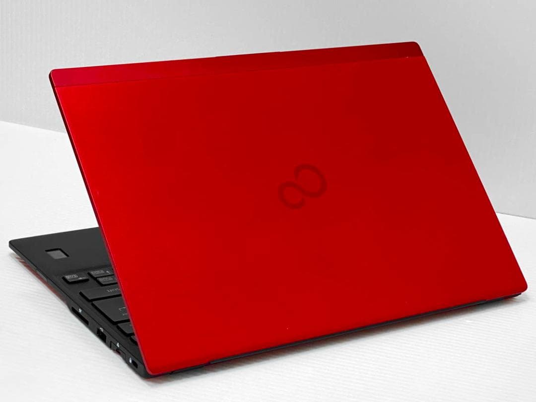 た*ー様 ガーネットレッド 第10世代Core i5 LIFEBOOK U931