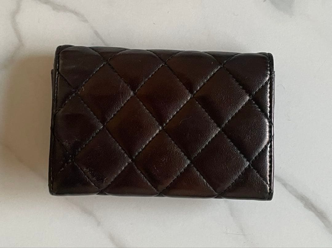 CHANEL シャネル ブラック キルティング ケース