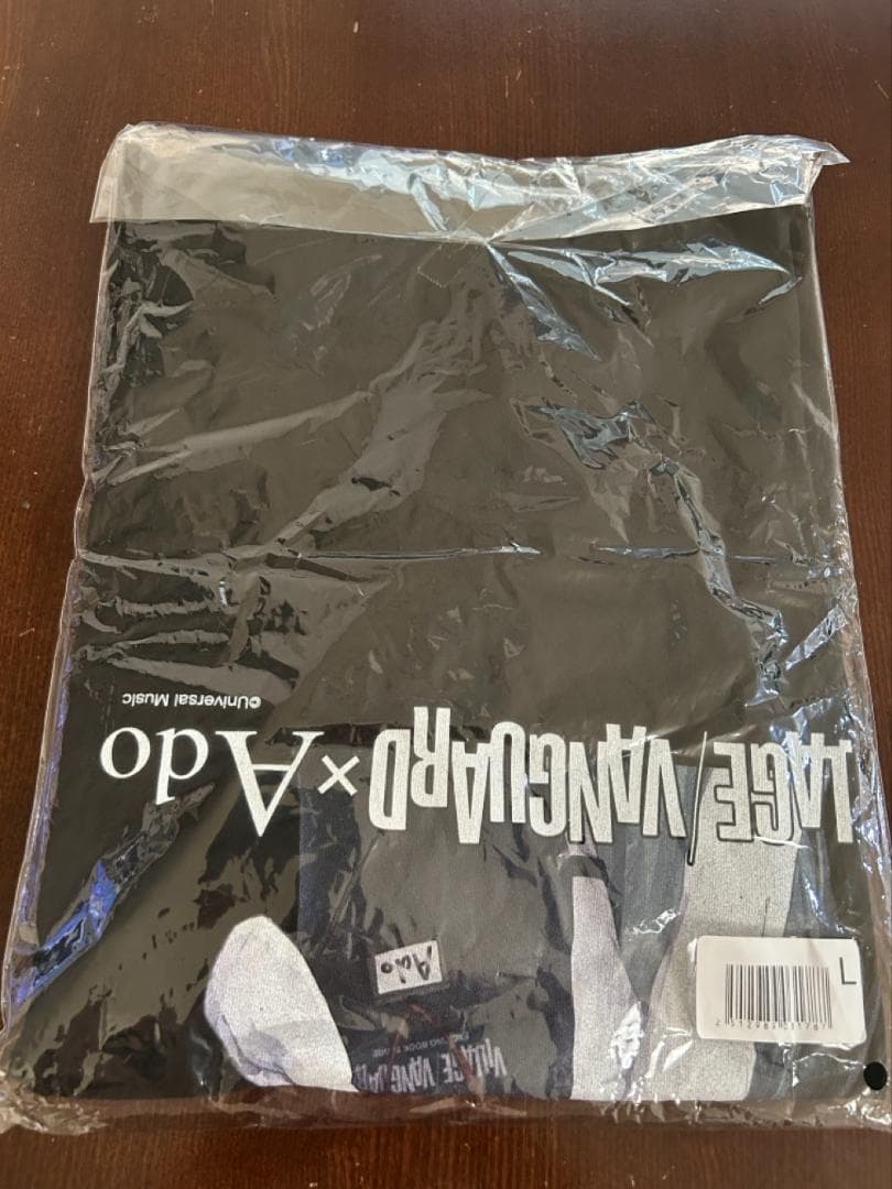 Ado×ヴィレッジヴァンガード コラボ　受注生産品　ビッグシルエットTシャツ