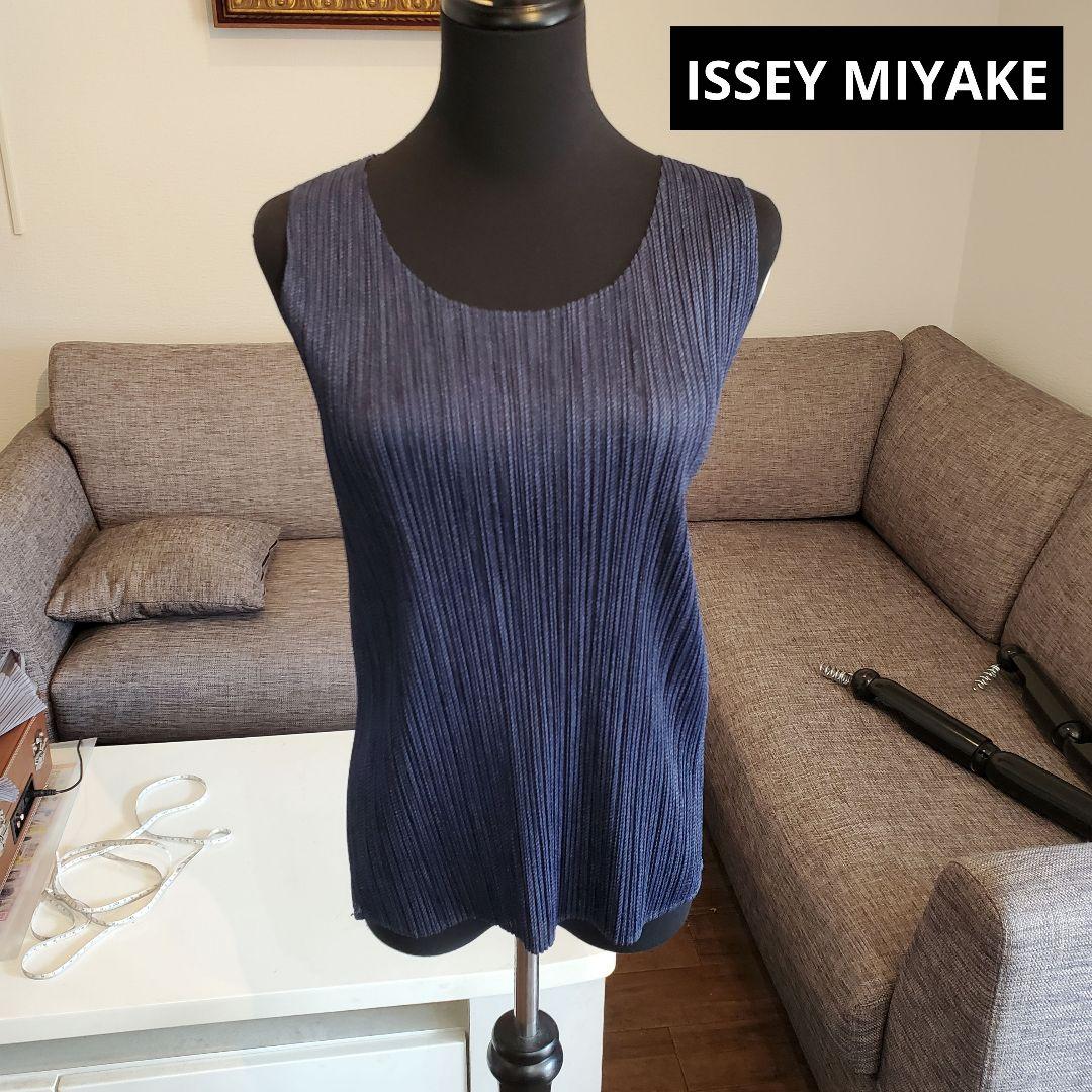 美品　PLEATS PLEASE　プリーツプリーズ　タンクトップ　紺ヘリンボーン