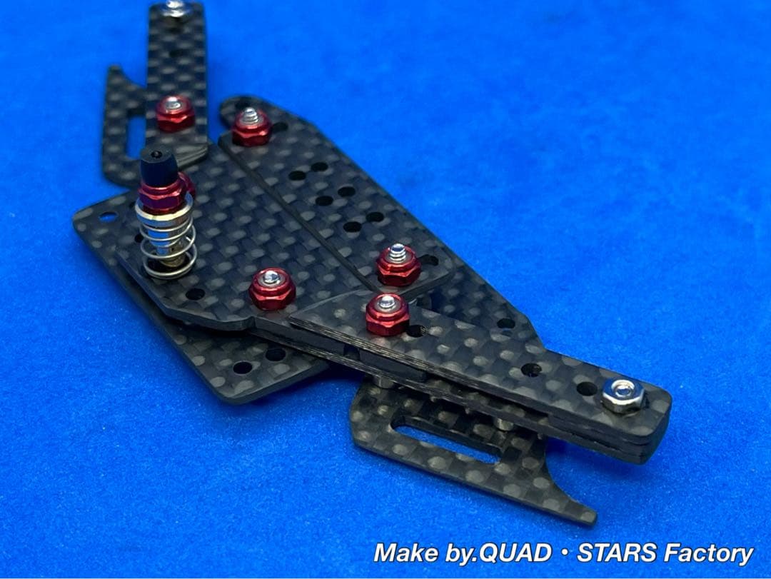 【ミニ四駆・MS用】１軸リヤアンカー　ブラックアウト／カーボン【13mm対応】