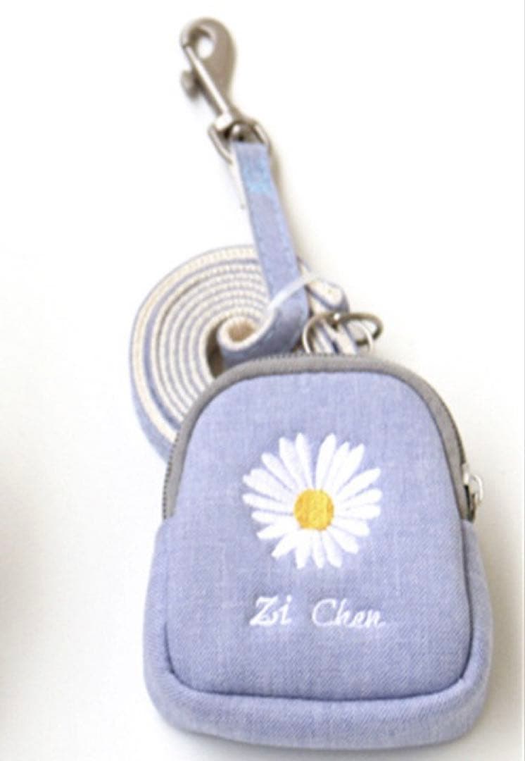 専用【新品】花刺繍入りハーネス.リード.ポーチ3点セット《ブルーS》　首輪犬服