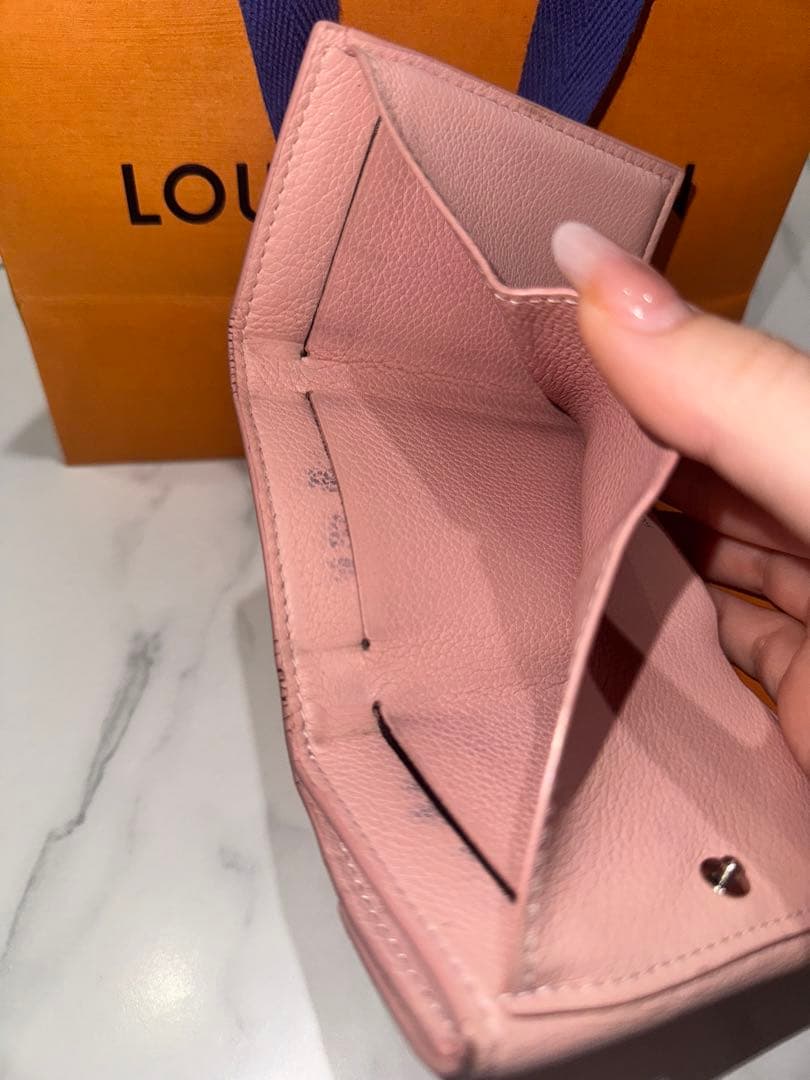 【値下げ不可】LOUIS VUITTON ピンク 三つ折り財布 ローズバレリーヌ