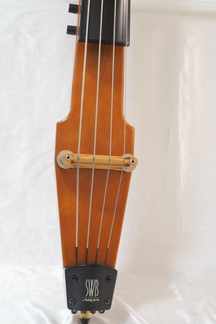 Aria SWB アリア エレクトリックアップライトベース アクティブベース