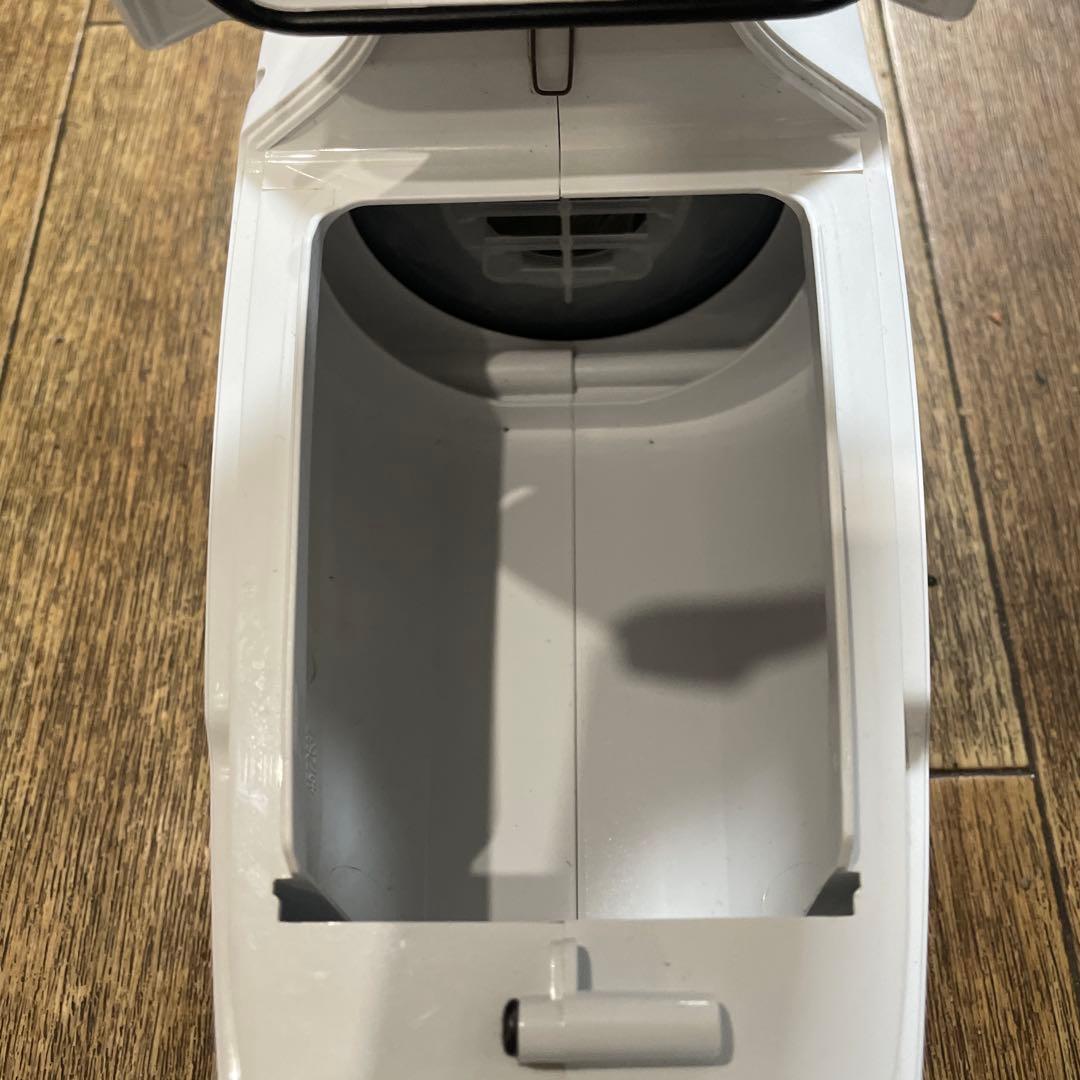 Makita マキタ CL107FD 充電式クリーナー 掃除機