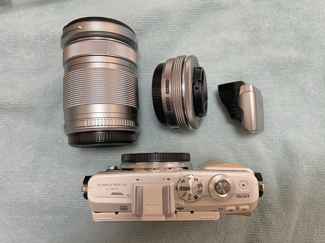 OLYMPUS PEN Lite E-PL7ダブルズームレンズキット
