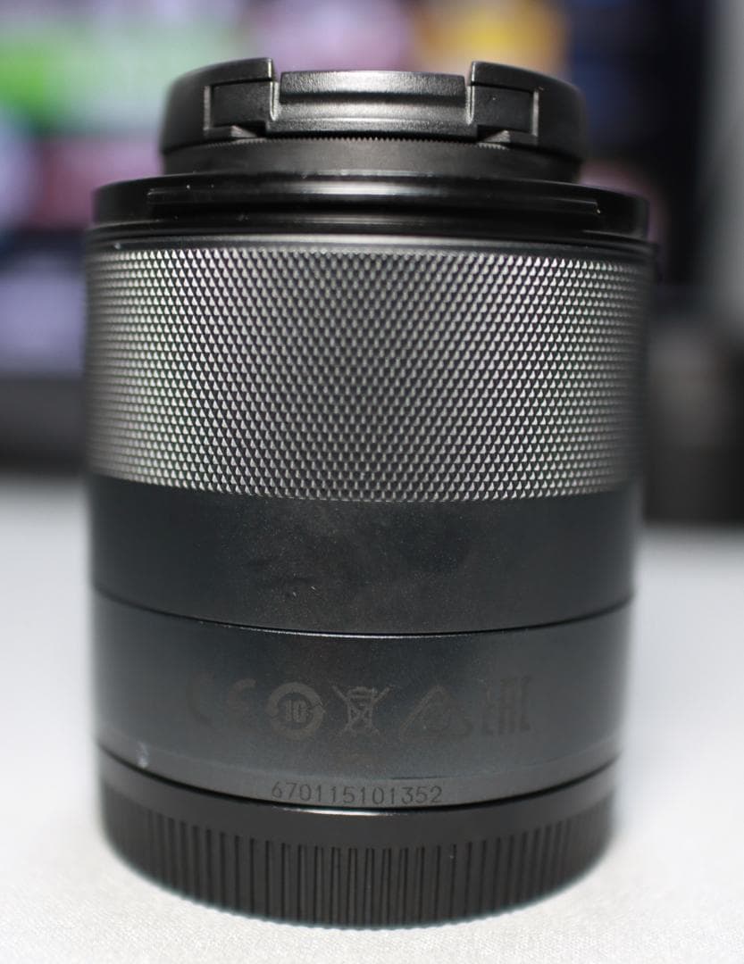 ef-m 32mm f1.4 stm 単焦点レンズ　レンズフード有 おまけ有り